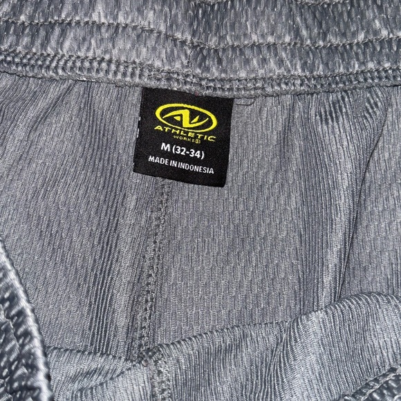 Men’s athletic shorts bundle - Picture 7 of 7